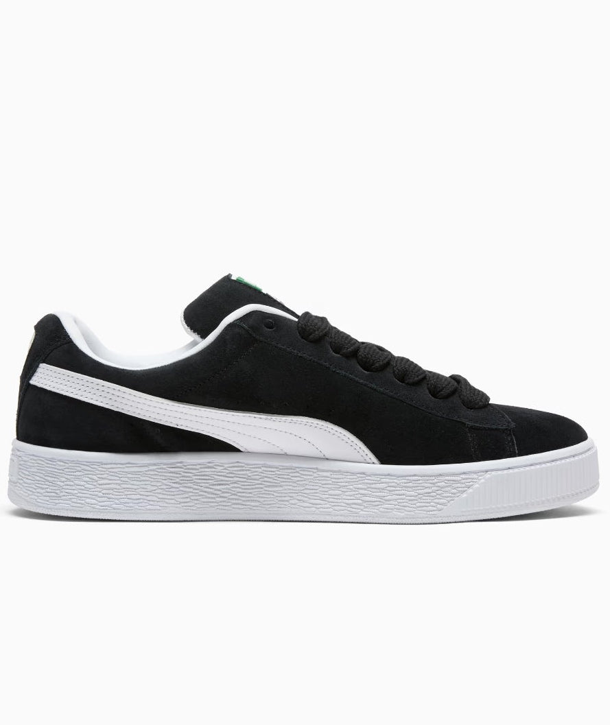 Puma Suede XL in Black and White